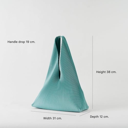 حقيبة هوبو جوزة الطيب/ ريبليت - repleat bag