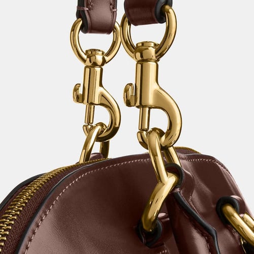 حقيبة لارا ساتشيل من Coach