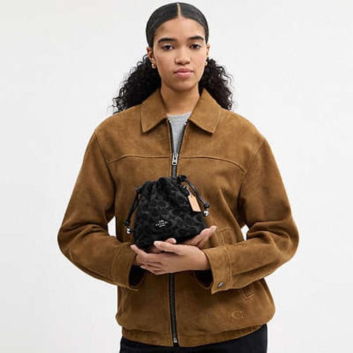 حقيبة فاي الصغيرة برباط / براند كوتش