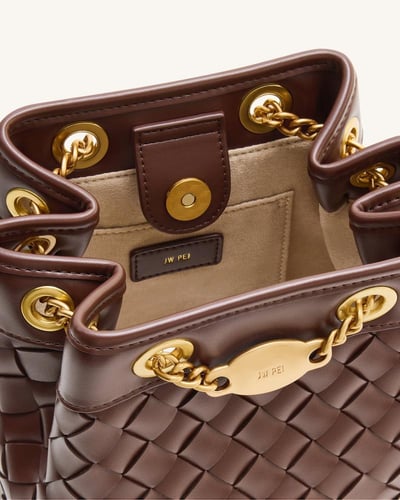 حقيبة يارا المحبوكة يدوياً - متعددة الألوان