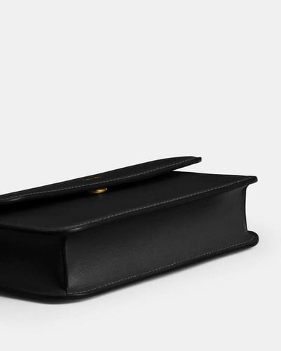 حقيبة كروسبودي بمقبض علوي – إيلورا