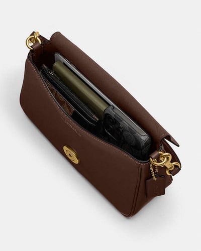 حقيبة كتف ناعمة من قماش التابي / براند كوتش