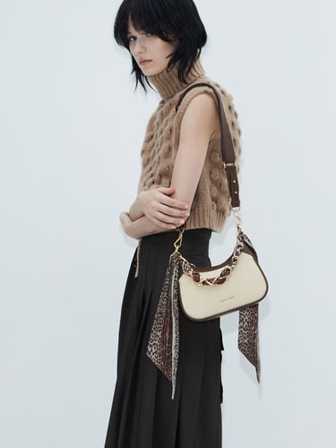 حقيبة قماش ألكوت صغيرة بمقبض وشاح - بيج- تشارلز ان...