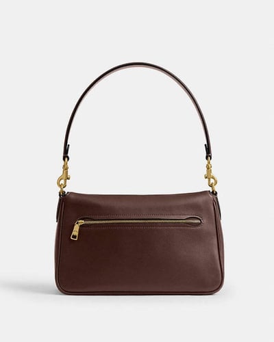 حقيبة كتف ناعمة من قماش التابي / براند كوتش