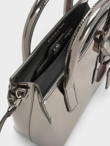 حقيبة رينيه ذات المقبض العلوي / مقاس / S