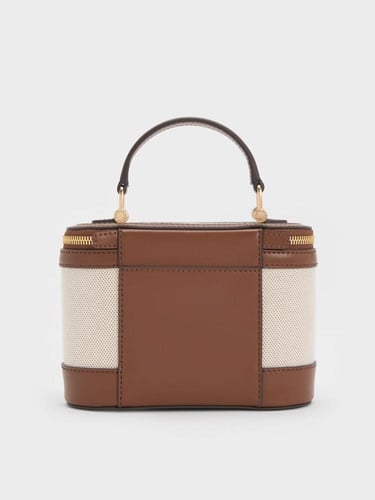 حقيبة زينة بمقبض علوي من إينولا/ / C&K