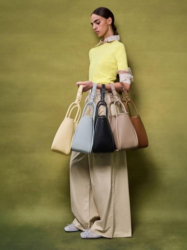 حقيبة توت ميني ليلى الأنبوبية / مديم