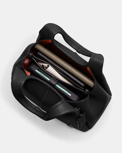 حقيبة كتف لانا 23 / براند كوتش