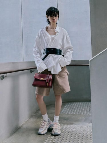 حقيبة كيري كروس بودي بمقبض سلسلة - لون التوت والبر...