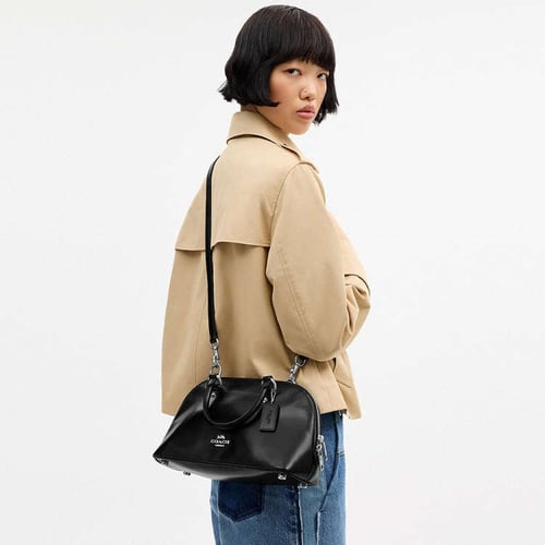 حقيبة لارا ساتشيل من Coach