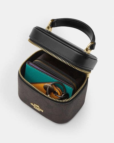 حقيبة كروس بودي آفا/ براند كوتش