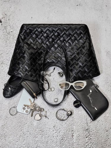 حقيبة إيفيت المنسوجة - لون أسود