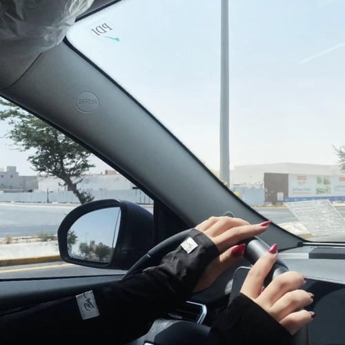 قفاز يدين داخلي