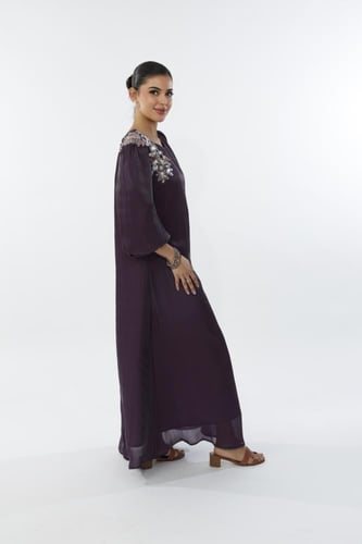 جلابية اورقنزا موف غامق مع اضافة تطريز