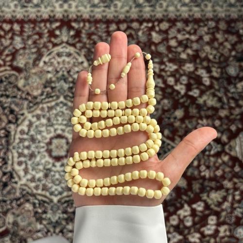 ضومنة نواعم