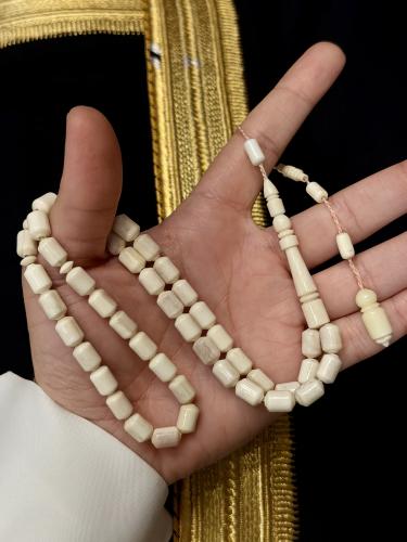 عظم جمل - برميلي بوز