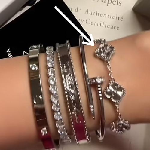 اسوارة فان كليف ميني ذهبي او فضي