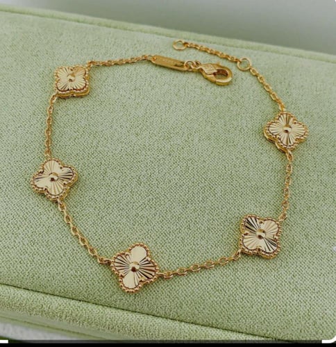 اسوارة فان كليف ميني ذهبي او فضي