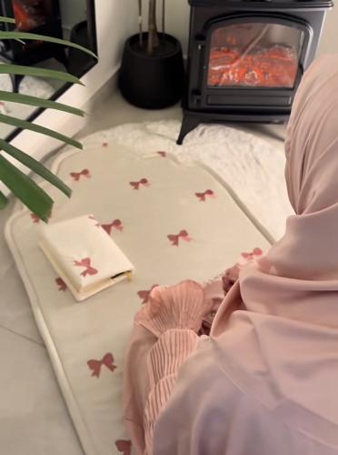 طقم محموعه فيونكه مع بيت مصحف وسبحه