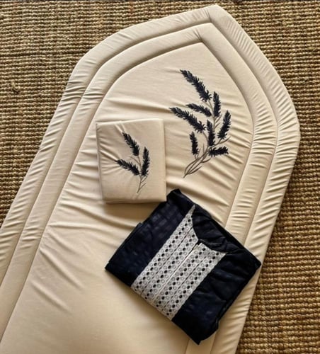 طقم صلاة شرشف كلفة سحاب متوفر بعدة اللوان