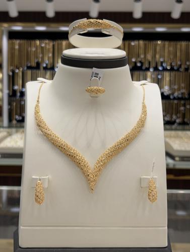 طقم ذهب صافي 22k