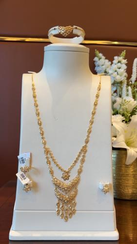 طقم ذهب صافي 22k