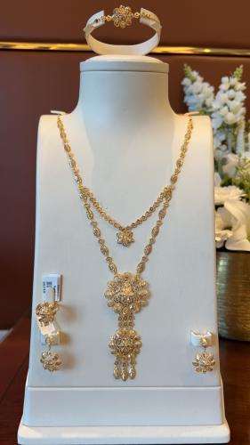 طقم ذهب صافي عيار 22k