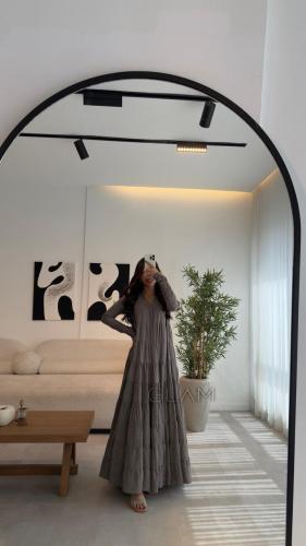 جلابية كلوش مزينة بفصوص