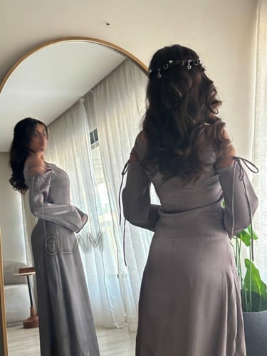 فستان ماكسي بفتحات