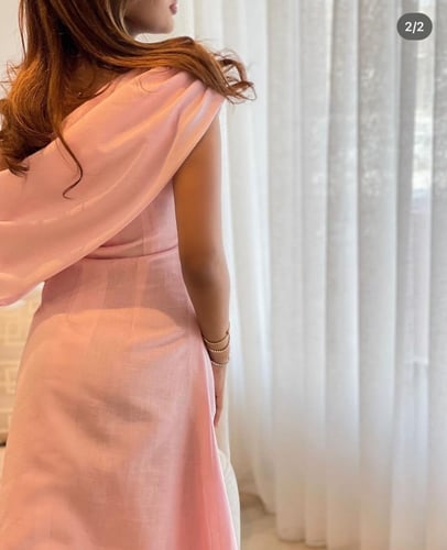 فستان كتان ميدي بكتف واحد