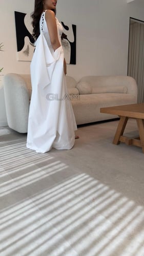 توب مع تنوره وكارديغان