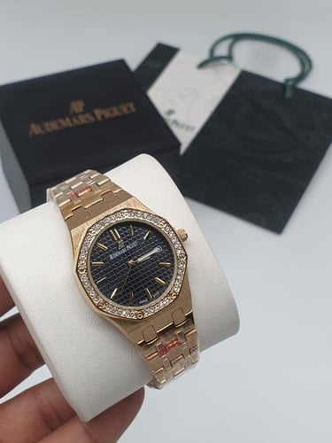 ساعة أوديمار النسائية - كشخاتي