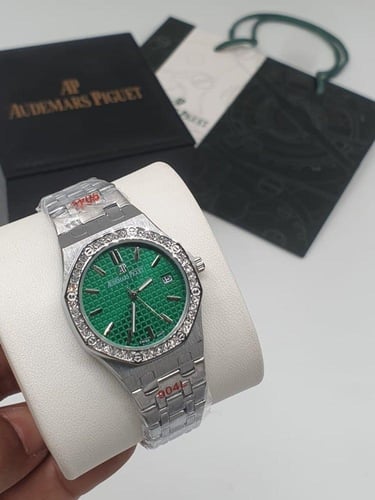 ساعة أوديمار النسائية - كشخاتي