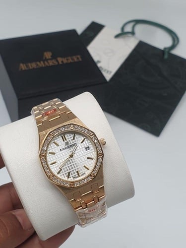 ساعة أوديمار النسائية - كشخاتي