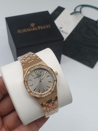 ساعة أوديمار النسائية - كشخاتي