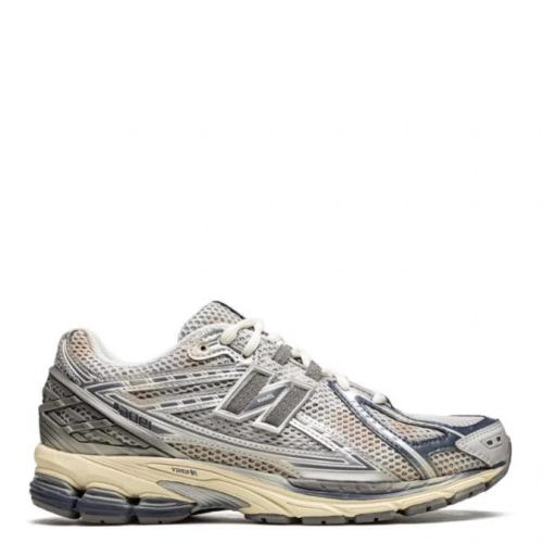 New balance The 2022 Downtown Run Master Quality