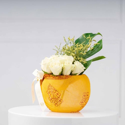 فازة القمر الذهبي