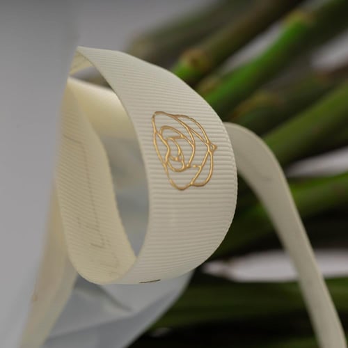 باقة الجمال الاحمر