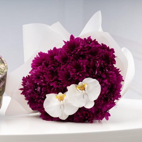 باقة البتلات الرقيقة مع مكس براند من هانوفيرين