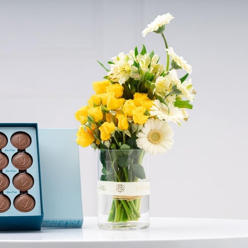 مزهرية الشروق المبهج مع شوكولاتة دولسي كريب من فيل...