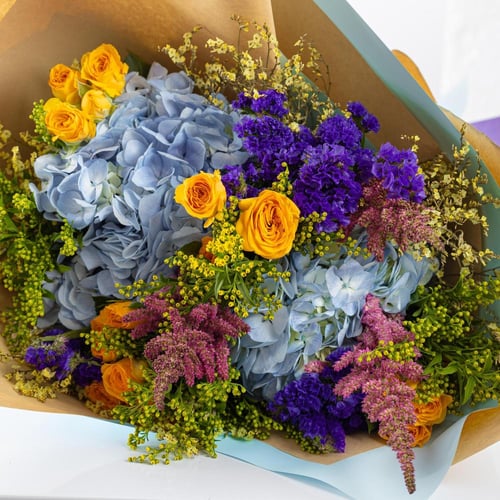 باقة سحر الالوان في حضن الغيوم