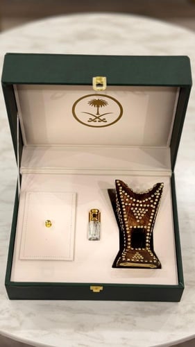 شنطة جلد ايطالي مع مبخره حائليه