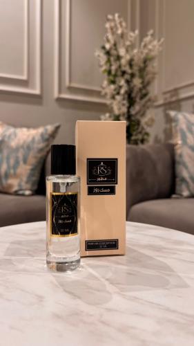 عطر مسك روز