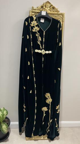 قفطان مغربي مخمل