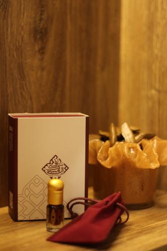 دهن عود سلاف