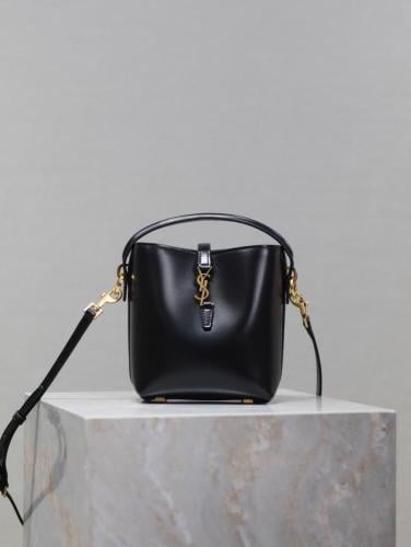 LE 37 small