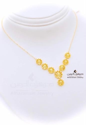 عقد ذهب عيار 21