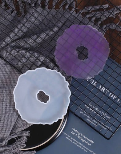 قالب ريزن متعرج بفتحة