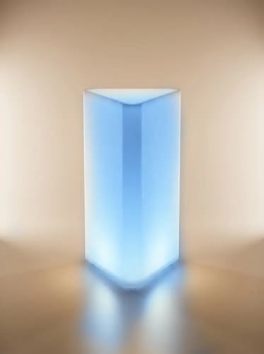 ستاند مثلث مودرن طولي وسط RGB