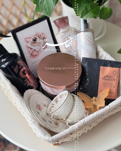 هدية لون أسود و برونز